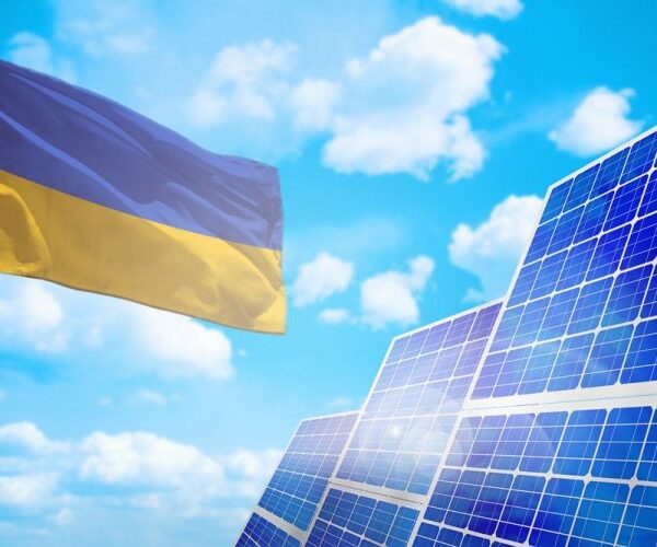 shutterstock_1887940069-750x500 solar tadiran